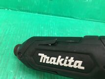 ☆マキタ makita　7.2V 充電式ペンインパクトドライバ　TD022DSHXB　バッテリー2個 充電器付　中古品_画像5