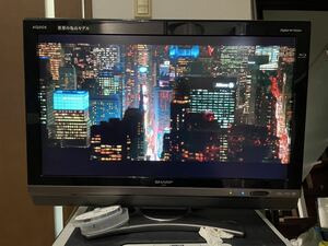 SHARP 32型DVDプレイヤー内臓