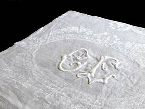 20世紀初期 刺繍はぎれ フランス 立体 モノグラム イニシャル 縫製 刺繍 スカラップ はぎれ 素材 リメイク パーツ アンティーク R