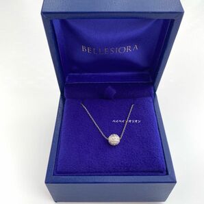 BELLESIORA ベルシオラ　K18 WG ボール　パヴェダイヤモンド　ネックレス