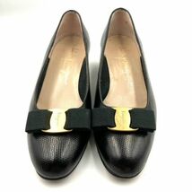 仙15 Salvatore Ferragamo 0062992 レディース パンプス サルヴァトーレ フェラガモ ブラック 25センチ 箱付き シューズ_画像2