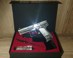 精巧1/2スケール　 ミニチュアモデルガン　H＆K USP 　 ミリタリー　トイガン　モデルガン