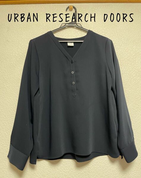 URBAN RESEARCH DOORS ブラウス　オフィス