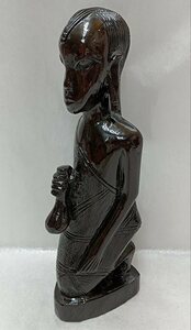 ・ヴィンテージ　アフリカ　タンザニア　マコンデ　黒檀一刀彫り女性像置物