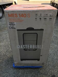 ◆MASTERBUILT　マスタービルト　MES140/S　電動スモーカー　ステンレススチール　燻製　BBQ　現状渡し＜C0912W17＞