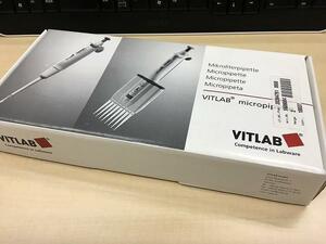 ■未使用！VITLAB　マイクロピペット マルチ8 　10-100μl　型番1608004　信頼のドイツ製　実験研究