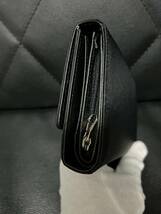 PRADA プラダ 三つ折り財布 ブラック ナイロン　革　中古　美品_画像7