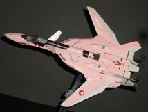 ハセガワ 1/72 VF-19A 727VFX SUZIE NEWTLET機 組立済完成品_画像1