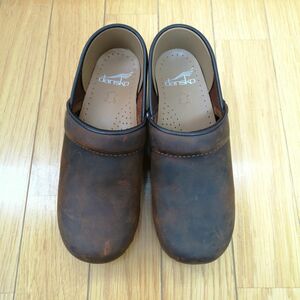 dansko ダンスコ レザー クロッグス ブラウン 35 22.5cm程度