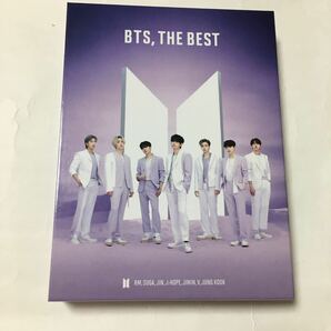 送料込み BTS 2CD+Blu-ray トレカ SUGA 1枚 ベストアルバム ☆BTS, THE BEST☆ 23曲 初回限定盤 A 防弾少年団 バンタン K-POPの画像4