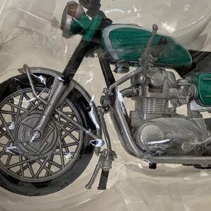 ◆ビッグバイクコレクション ⑤【 1/24 YAMAHA ヤマハ XS1 キャンディグリーン 】ハンドルに難あり ジャンク品◆の画像3