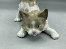 国内発送 リヤドロ 猫 ネコ 置物 フィギュリン 陶器 陶器人形 5091 (61-80-623)_画像3