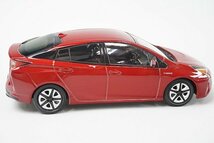 1/30 TOYOTA トヨタ PRIUS プリウス エモーショナルレッド カラーサンプル 色見本ミニカー 非売品 ※本体のみ ⑥3T7_画像3