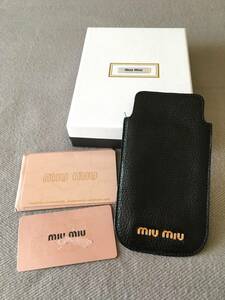 新品 ミュウミュウ スマホ　ケース iPhone SE miumiu 黒　ブラック レザー