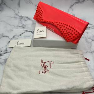 ☆【売り切り】Christian Louboutin クリスチャンルブタン PIGALLE CLUTCH PATENT FLUO パーティバッグ レディース 保存袋付属 スタッズ 