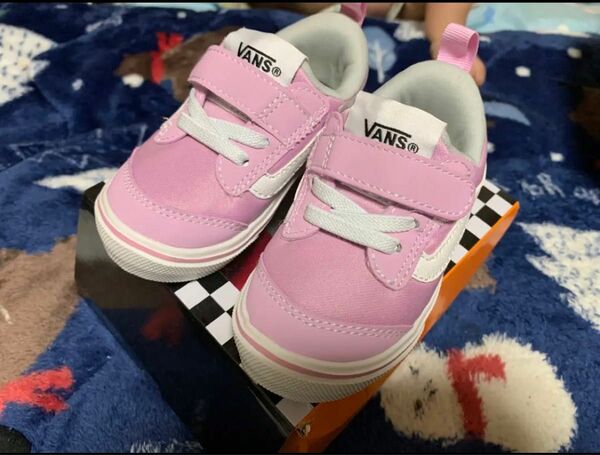 VANS スニーカー 女の子 13cm