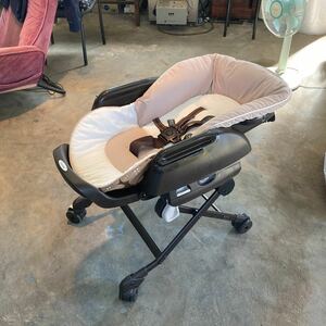 Conbi combination Nemulila manual cradle baby chair crib present condition goods Saitama prefecture Kawagoe city . place 