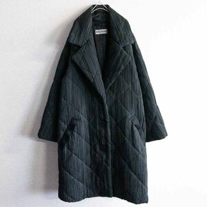 【美品】ISSEY MIYAKE【プリーツ ダウンコート】ブラック イッセイミヤケ 2306079