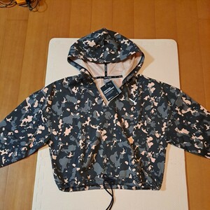 [ с биркой ]PUMA V шея тянуть over Parker высокий талия камуфляж узор RELAXED Fit L размер ( грудь 84~88, рост 162~168) DRYCELL