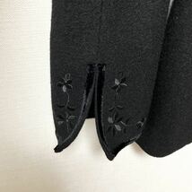 美品 M'S GRACY エムズグレイシー 刺繍付ノーカラージャケット 毛 ブラック 黒 ウール 日本製_画像5