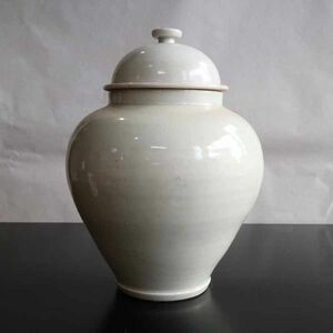 白磁　沈香壺　古伊万里　沈香壷　蓋付き　高さ約27ｃｍ／　李朝