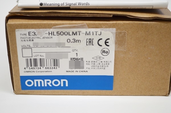 未使用 OMRON オムロン E3AS-HL500LMT-M1TJ 0.3M 距離設定形光電センサ