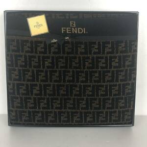 【送料無料】 FENDI/フェンディ/正規品/新品未使用/タオルケット/(0218y)