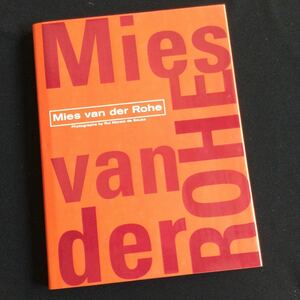 Mies van der Rohe ミースファンデルローエ teNeues 洋書　建築　英語　ドイツ語　フランス語　イタリア語　作品集　建築家