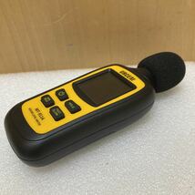 YK7329 URCERI　MT-911A　騒音計　Sound level meter 通電確認済　現状品　1012_画像6