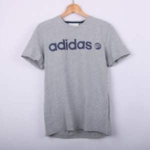 アディダス 半袖Tシャツ ロゴプリントT クルーネック トップス スポーツウエア メンズ Mサイズ グレー adidas