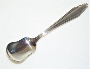 Noritake(ノリタケ)　アイスクリームスプーン　13cm　849596AA-296GⅦ