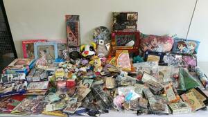 ☆★【JUNK】アニメ 美少女 黒子のバスケ 転スラ 雑貨 大量セット 一番くじ 傷汚れ欠品破損有 動作未確認 160サイズ