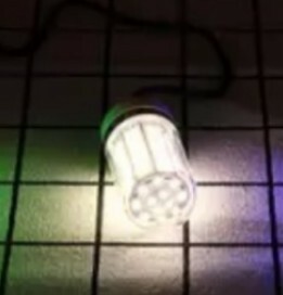 グイグイ集まる 集魚灯ホワイト 108LED 高輝度 夜釣りの必需品 水中ライト ON/OFF スイッチ付き 世界中で大人気 新品 送料無料 国内発送