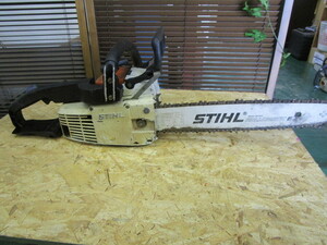 ☆STIHL スティール 011AV エンジンチェーンソー 