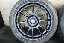 塗装品 マッドブラック OZ ウルトラレッジェーラ 17×7J +44 PCD100/4H 205/45R17 訳有品 ヴィッツ フィット マーチ キューブ スイフトなど_画像3