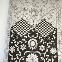 海外ぬりえ　カラーリングブック大人のぬりえ Folk Flowers Adult Coloring Book: Beautiful Folk Art Coloring Book_画像7