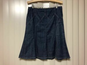 大きいサイズ　BURBERRY ＊ バーバリー　デニム スカート(42)