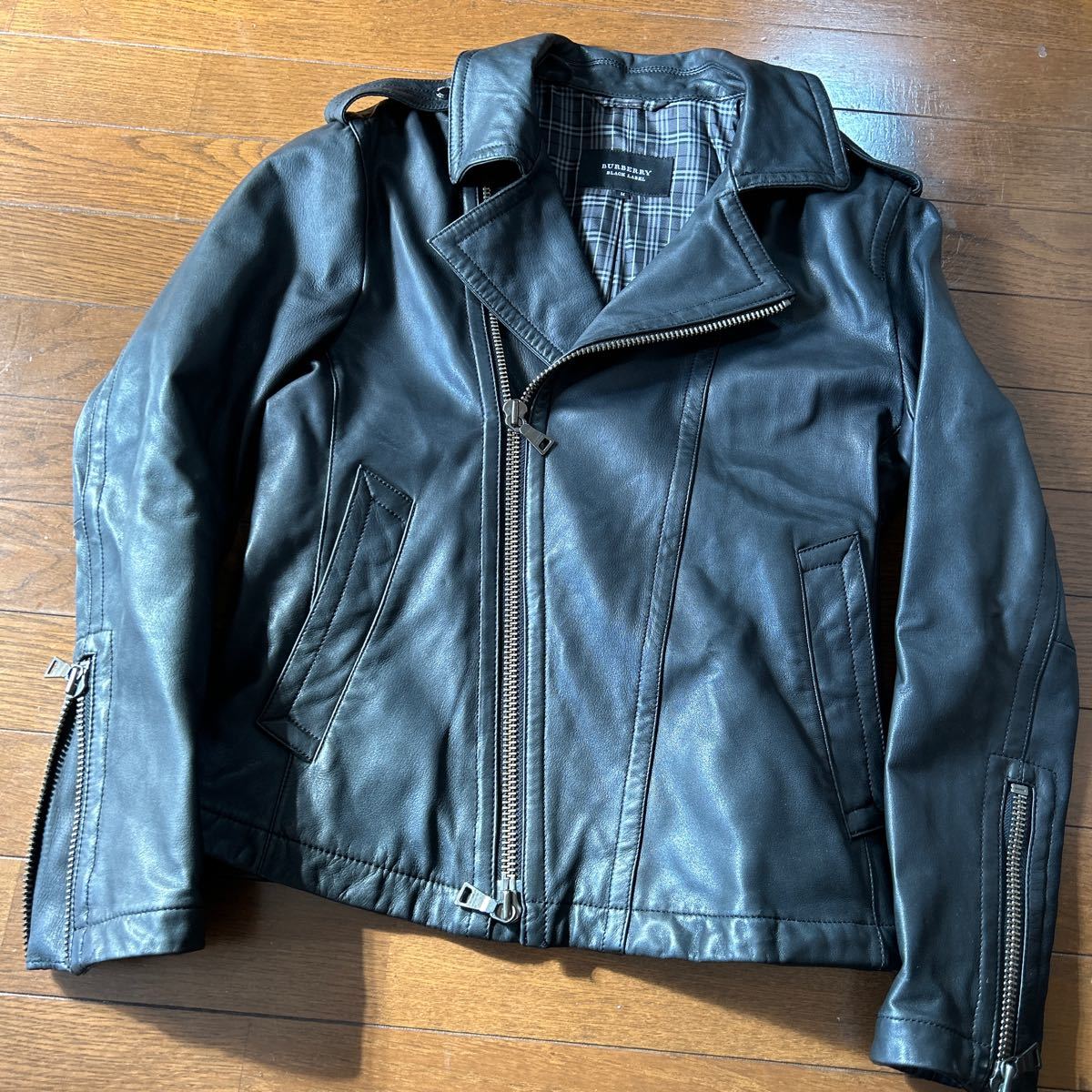 2023年最新】Yahoo!オークション -バーバリー レザーライダースの中古