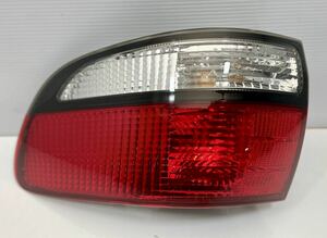 送料無料 トヨタ エスティマ TCR11W 後期 左 テールランプ テールライト KOITO 28-121 / 220-76775 L TCR10W/TCR20W/TCR21W (I82)