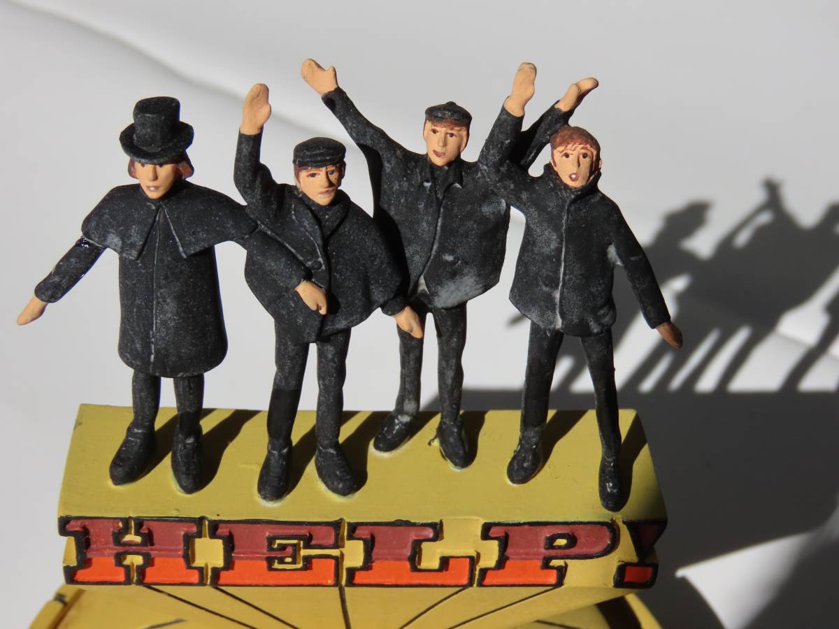 ビートルズ フィギュアの値段と価格推移は?|17件の売買データから