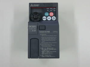 三菱電機 インバータ FR-E720-0.1KSC AC200V 3相入力 0.1kW