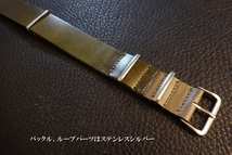 ◆Leather NATO G10Strap◆高品質国産本牛革アニリンカーフ OLIVE GREEN 22mm Custom Order(BUCKLE COLOR) 強力撥水 受注生産 腕時計ベルト_画像3