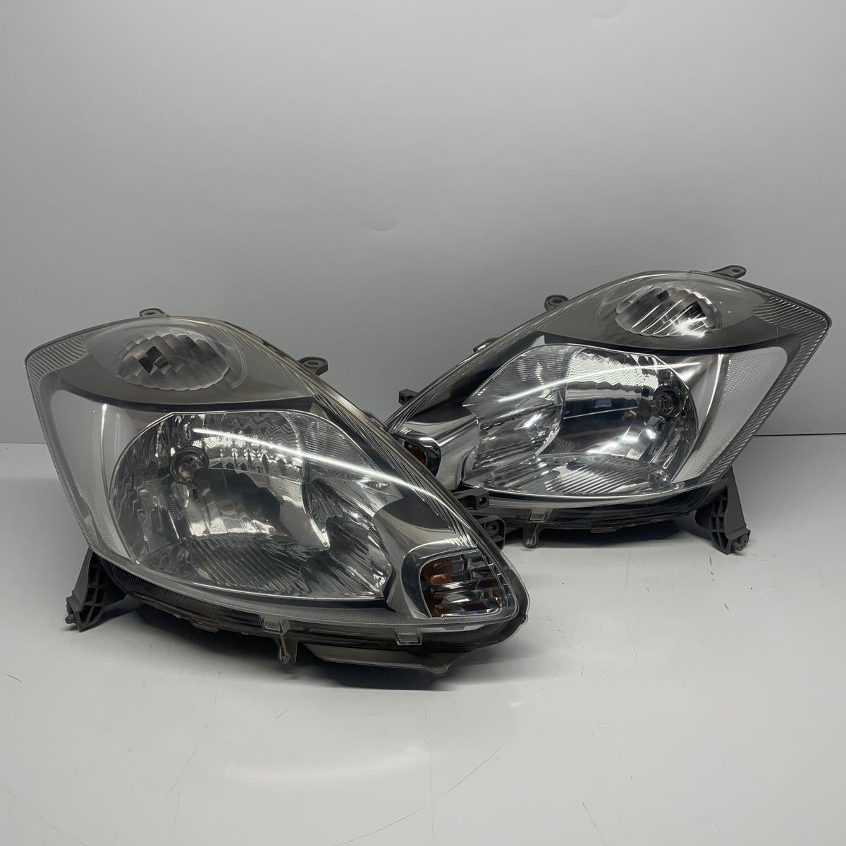 2023年最新】ヤフオク! -トヨタパッソヘッドライト(自動車、オートバイ