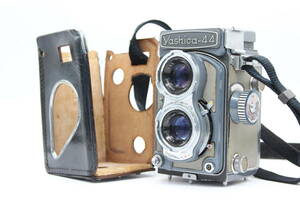 [ goods with special circumstances ] Yashica Yashica-44 Yashikor 60mm F3.5 two eye camera s2079