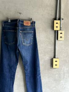 00s 2000年代 2000年 リーバイス levis 505 デニム パンツ ヒゲ ジーンズ USA 古着 w33 ビンテージ オリジナル タブ ボタン裏 379 濃紺