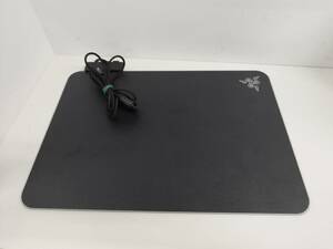 RAZER FIREFLY V2 ゲーミングマウスパッド 型番：RZ02-0302