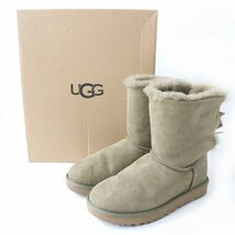 美品△UGG australia アグ 1016225 BAILEY BOW 2 ベイリー ボウ 2 レディース バックリボン付 ムートンブーツ ベージュ系 8 箱付き◎_画像2