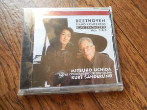 Piano Concertos 3 & 4 (Uchida/Concertgebouw/Sanderling) by Ludwig Van Beethoven 内田光子