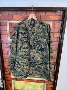 ミリタリージャケット　シャツ　デジカモ　タイガー　アメアパ　マリーン　米軍　ビックサイズ アメリカ古着　サイズ M 