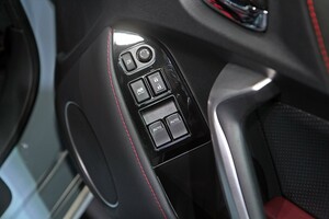 【ＢＲＺ・ＺＣ】STI Sport用　パワーウィンドゥスイッチパネル(ピアノブラック調）【スバル純正】★94263CA370VH 94263CA380VH